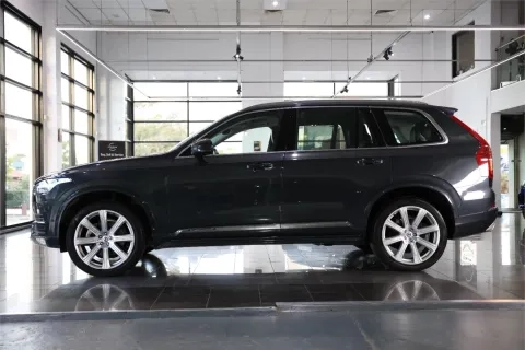 XC90