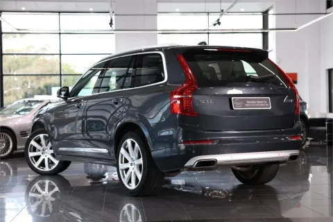 XC90