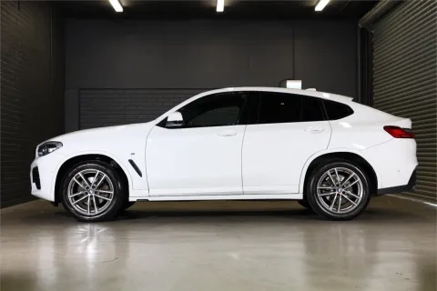 X4