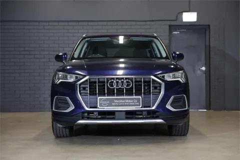Q3