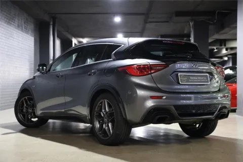 Q30