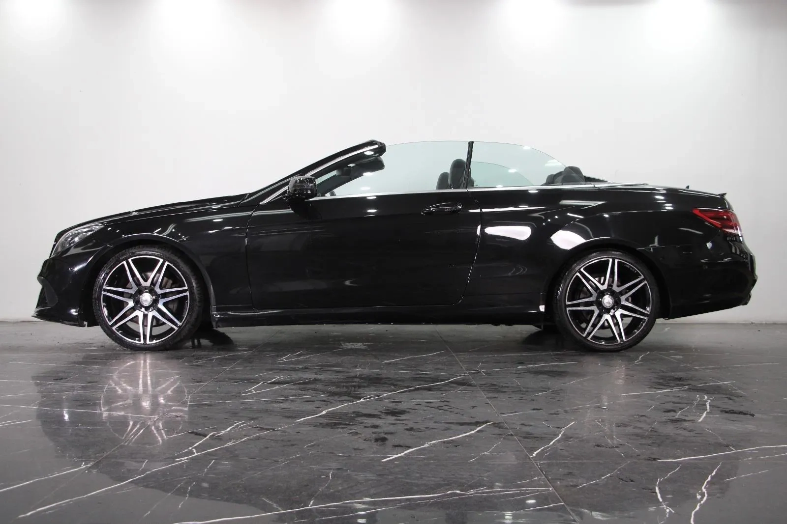 Mercedes-Benz-E-Class-E250