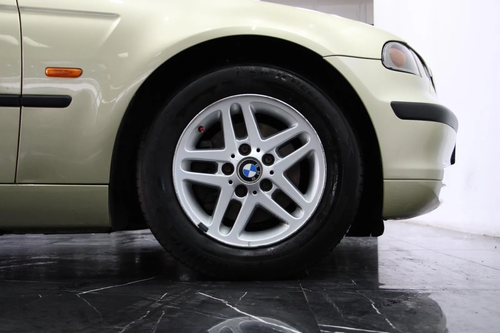 BMW-3 Series-316ti