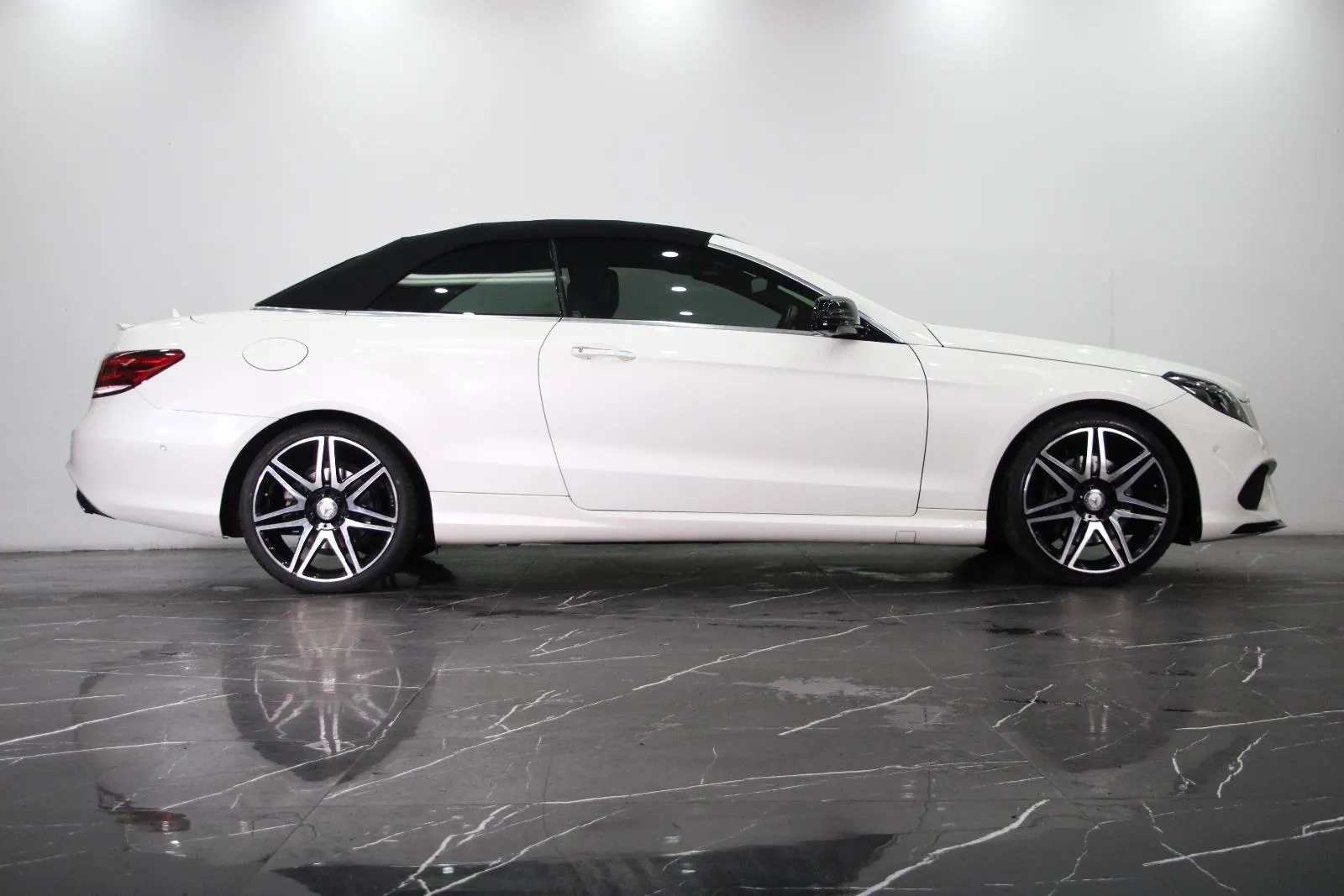 Mercedes-Benz-E-Class-E250