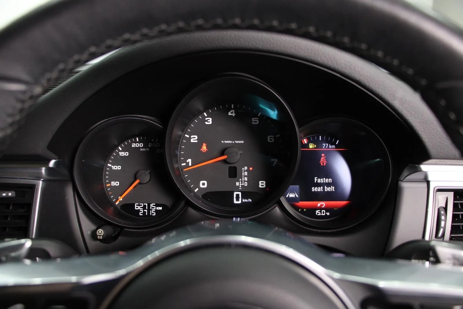 Porsche-Macan-