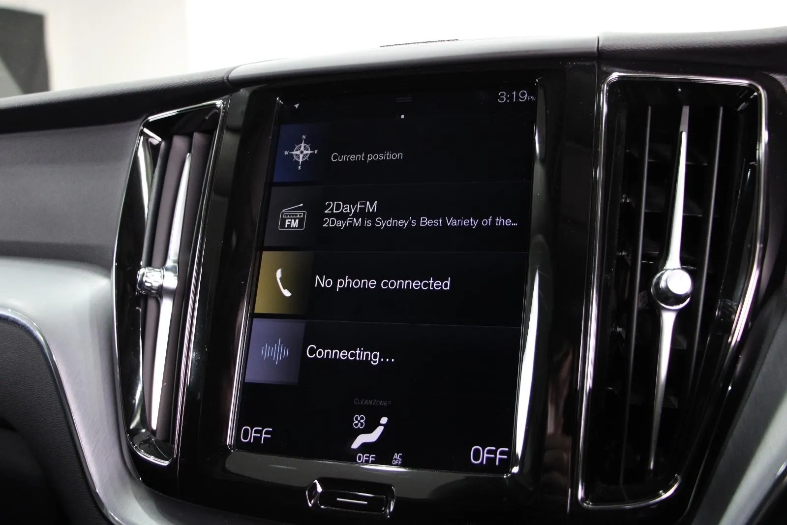Volvo-XC60-T5 Momentum