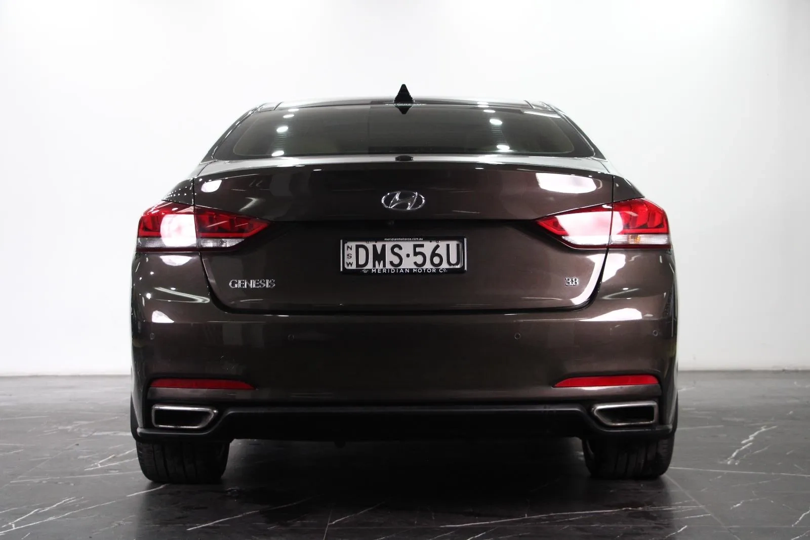 Hyundai-Genesis-Ultimate Pack