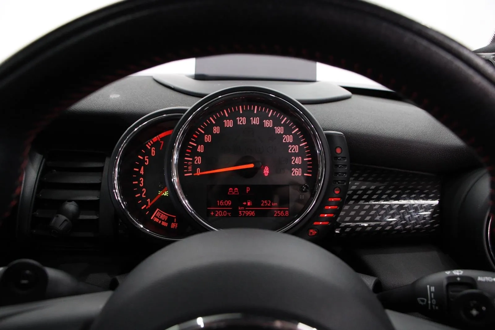 MINI-Hatch-Cooper S