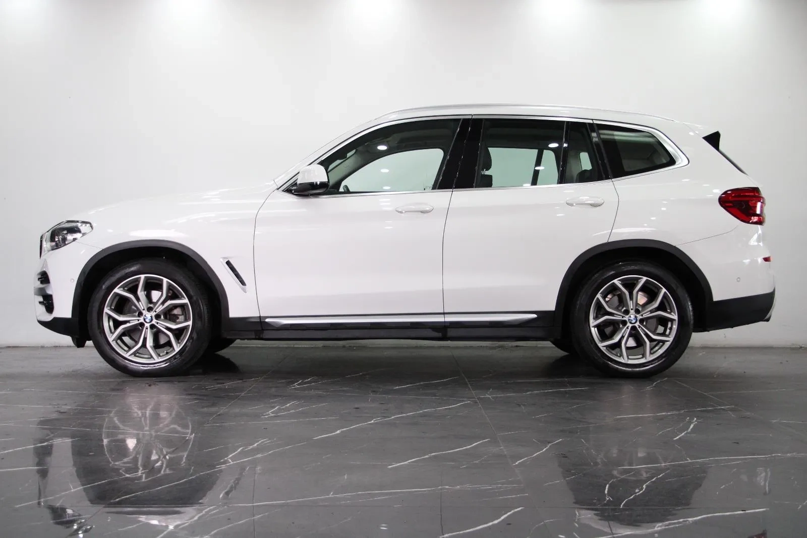 BMW-X3-sDrive20i