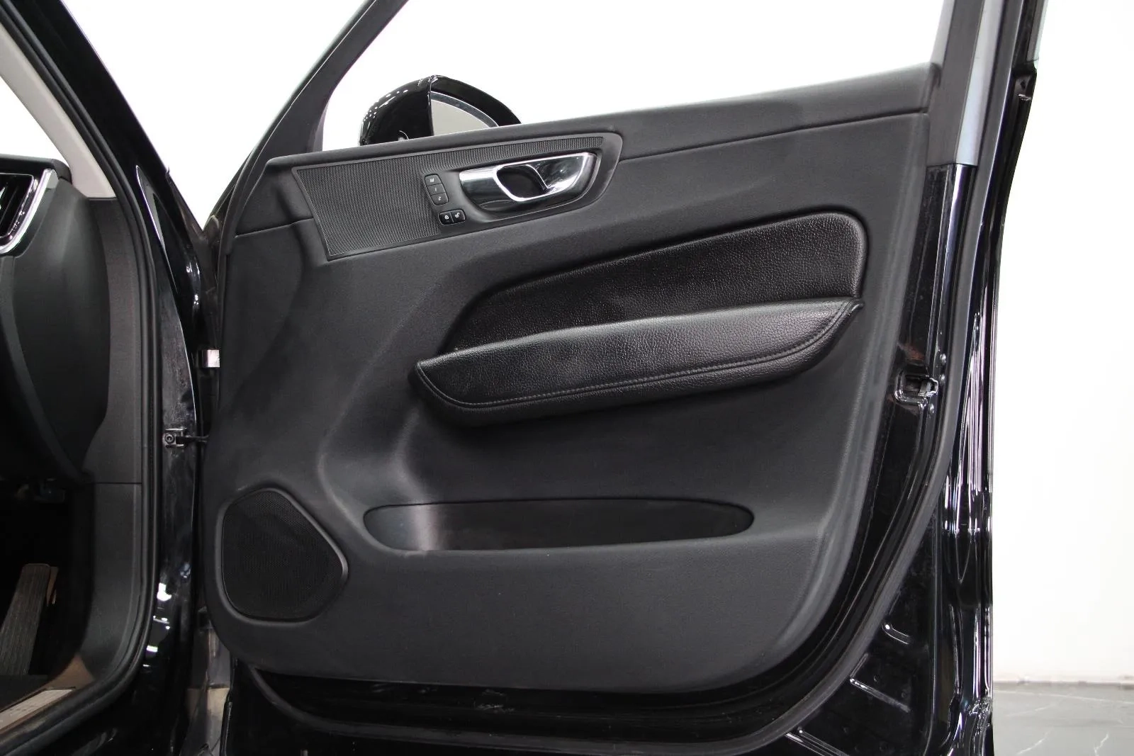 Volvo-XC60-D4 Momentum