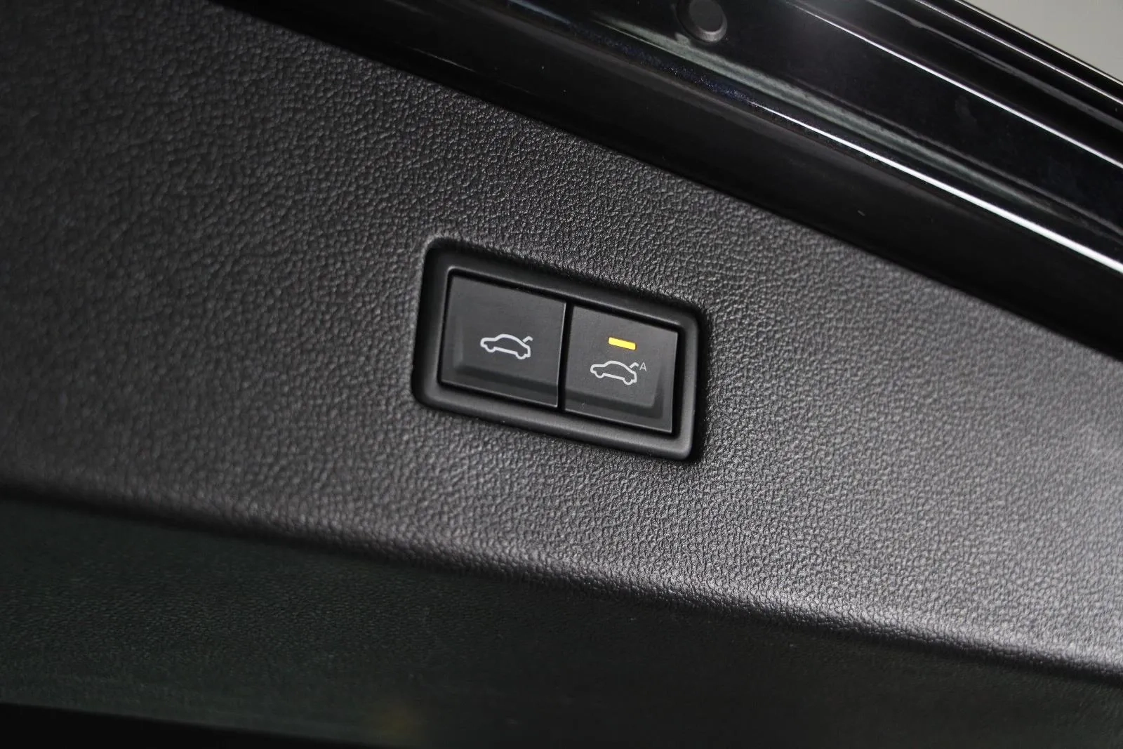 Volkswagen-Tiguan-132TSI Comfortline Allspace