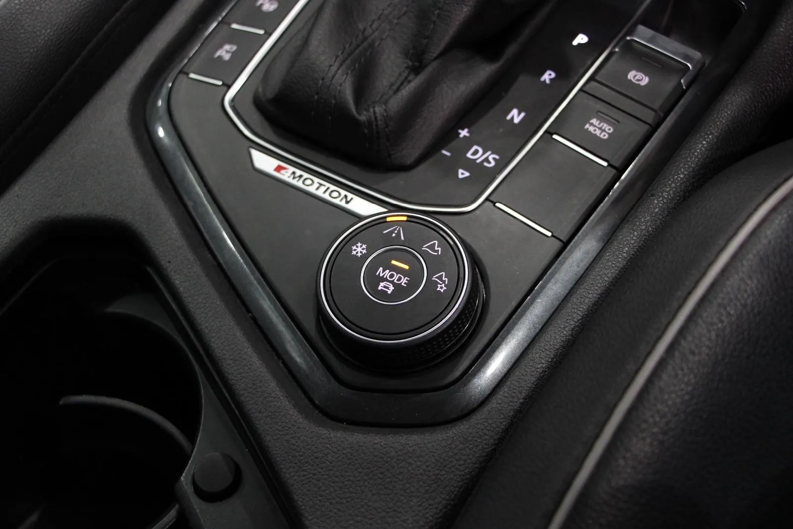 Volkswagen-Tiguan-132TSI Comfortline Allspace