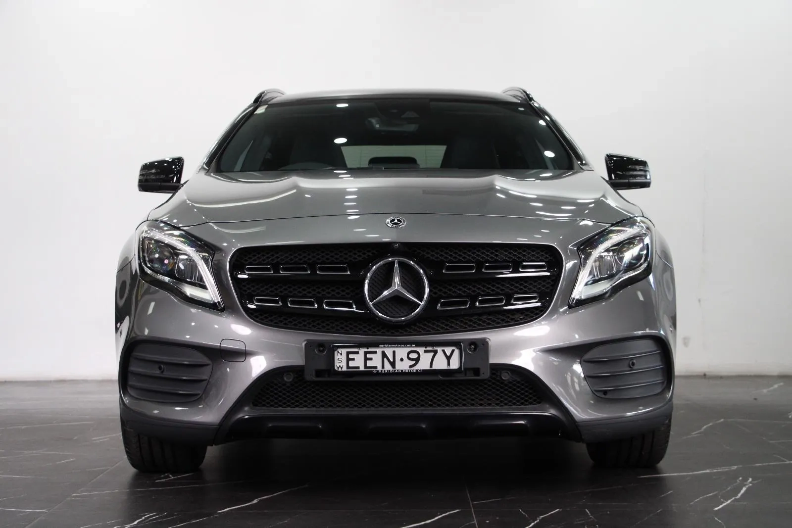 Mercedes-Benz-GLA-Class-GLA250