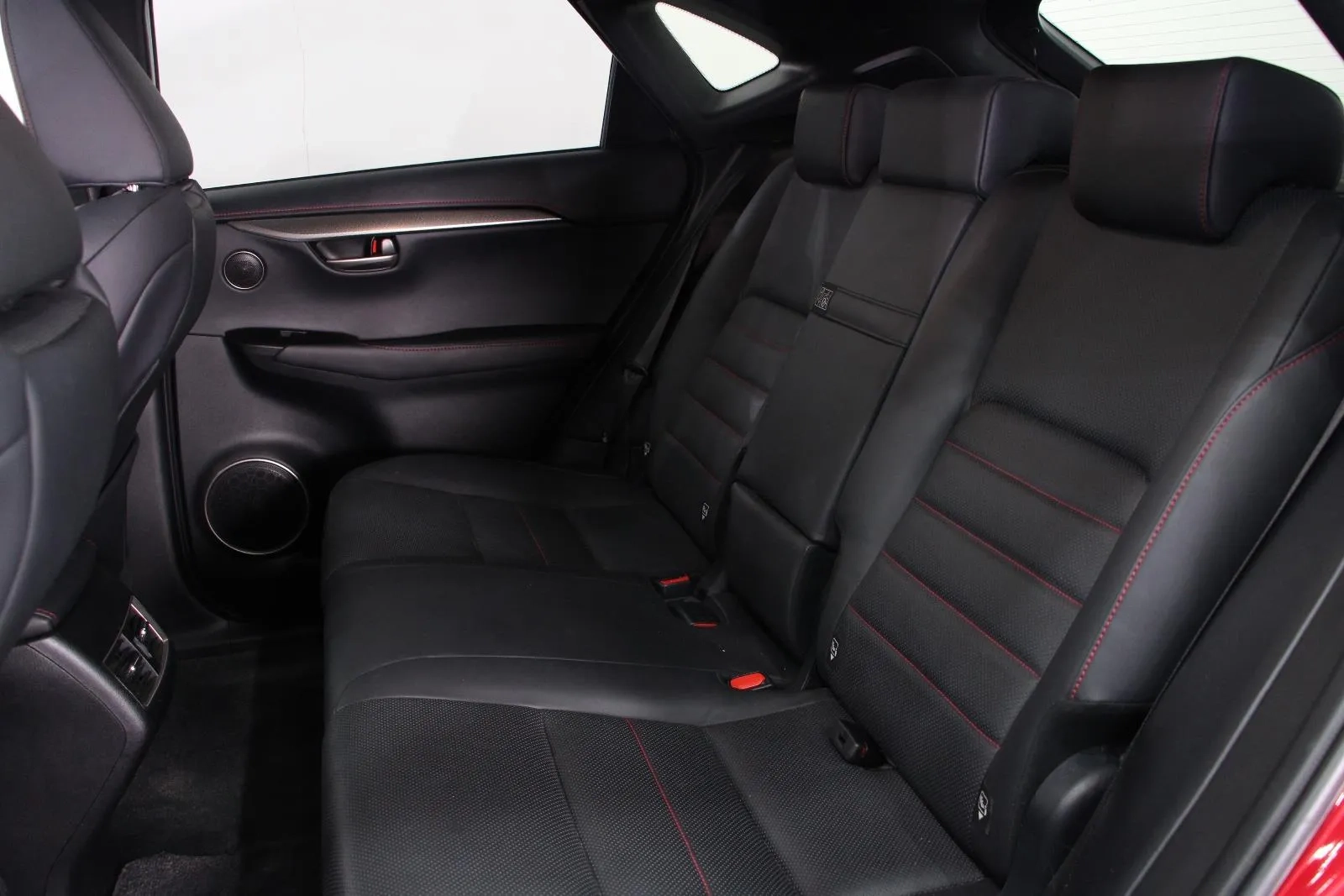 Lexus-NX-NX200t F Sport