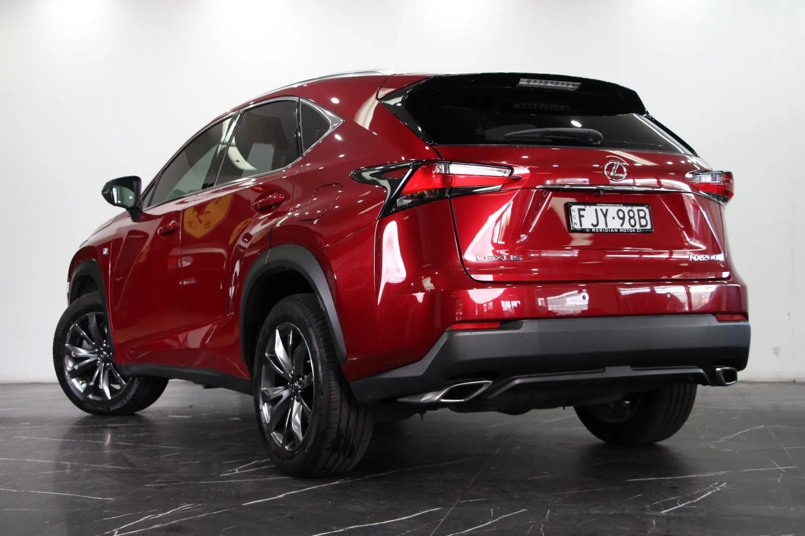 Lexus-NX-NX200t F Sport
