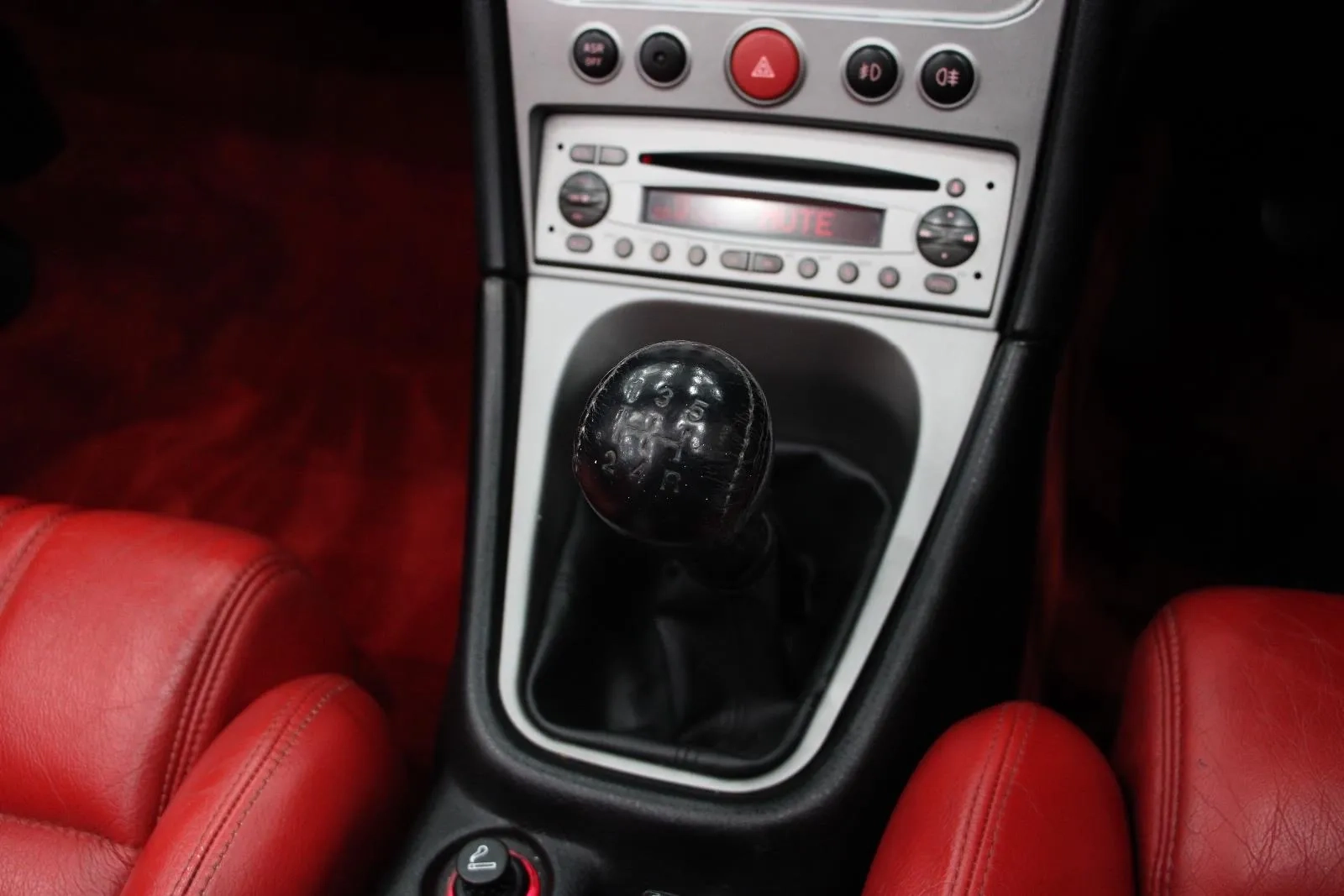 Alfa Romeo-Spider-JTS