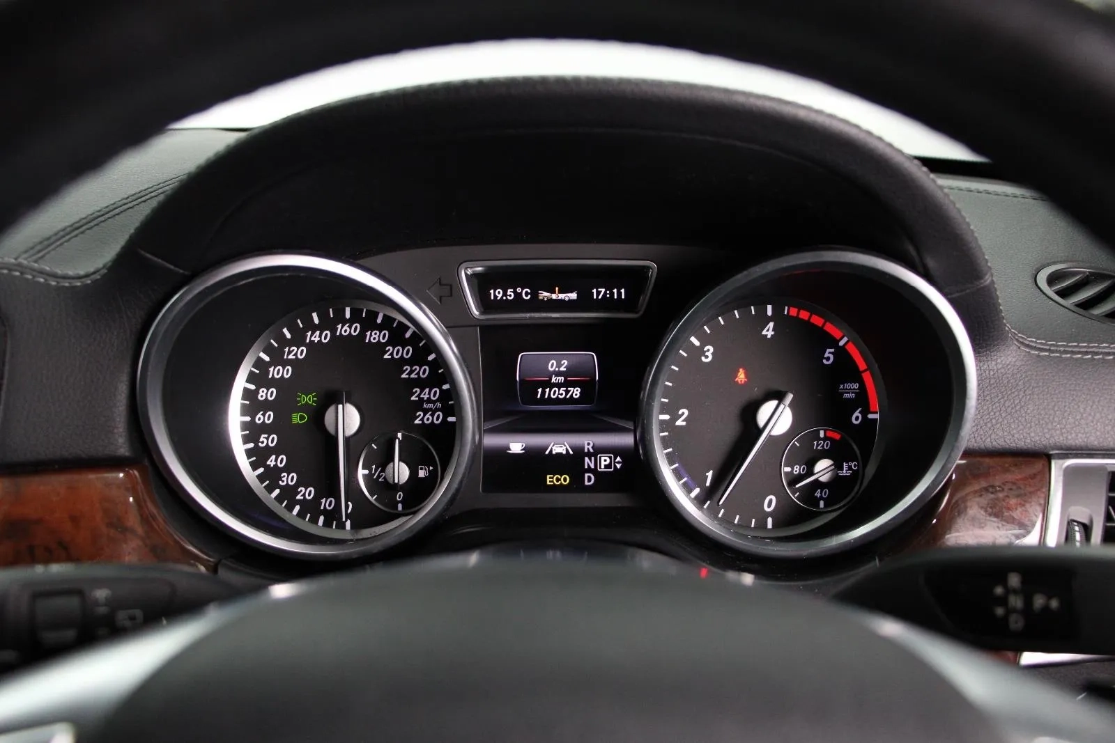 Mercedes-Benz-M-Class-ML350 BlueTEC