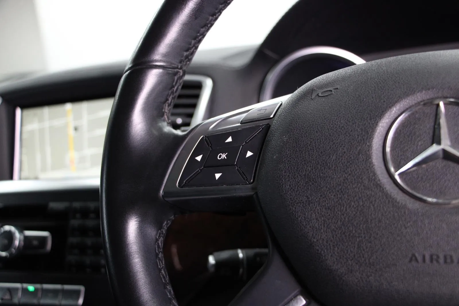 Mercedes-Benz-M-Class-ML350 BlueTEC