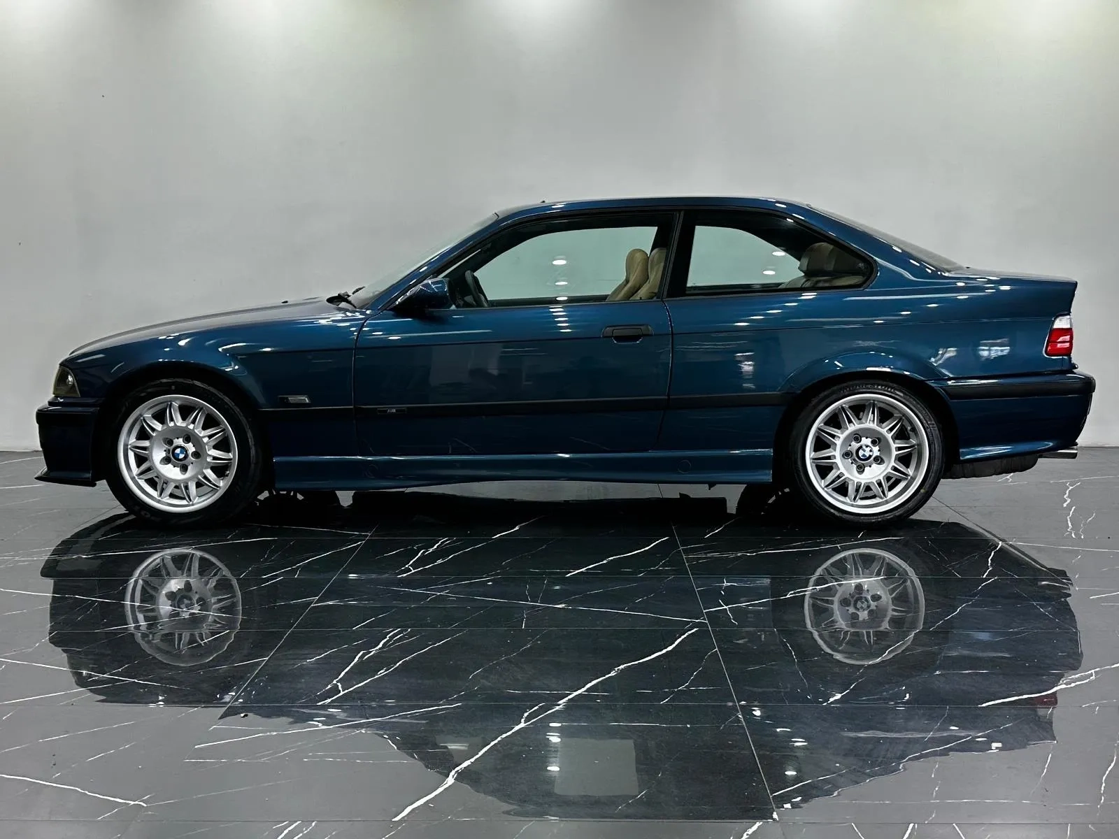 BMW-M3-